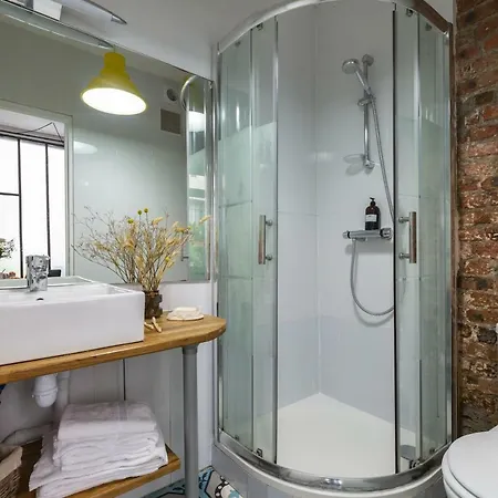 Artisan Lofts Near Marais *
